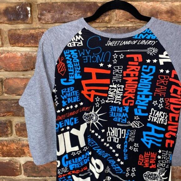 Lularoe Fourth Of July Patriotic Red White & Blue Raglan Top Women's Size XS - Picture 2 of 5